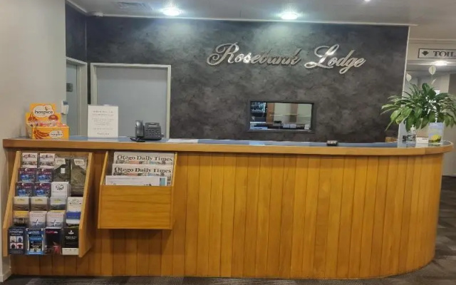 Rosebank Lodge – Lobby – Balclutha