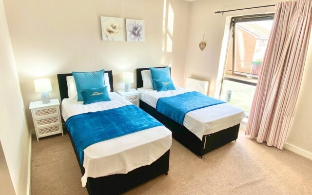 5-bed Townhouse Salford Deep Cleaned