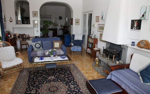 Ananda Bed & Breakfast