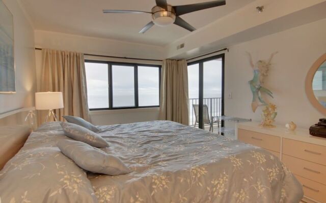 Plaza 712 - 2 Br Condo