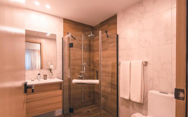 Flat in Piantini With Breakfast Included 203