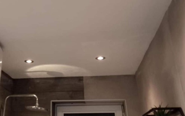 Mario - 5 Minutes to the Beach - A1