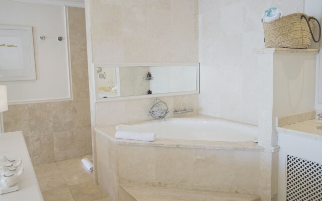 The Last Word Long Beach