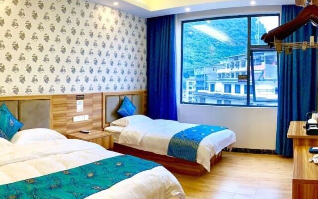 Yangshuo Qingyunge Hotel