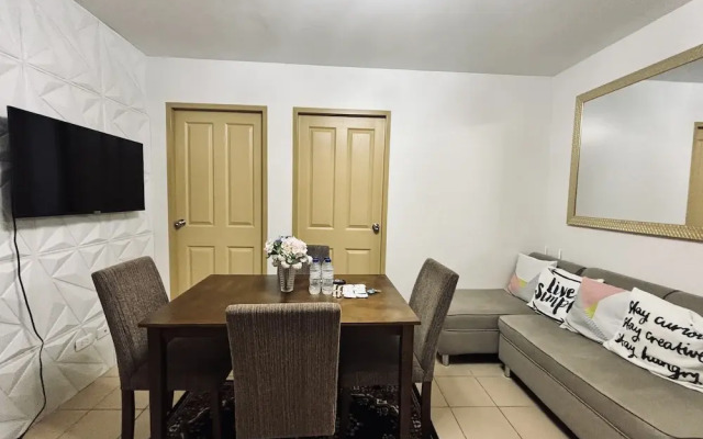 Barkada Getaway Near Esplanade