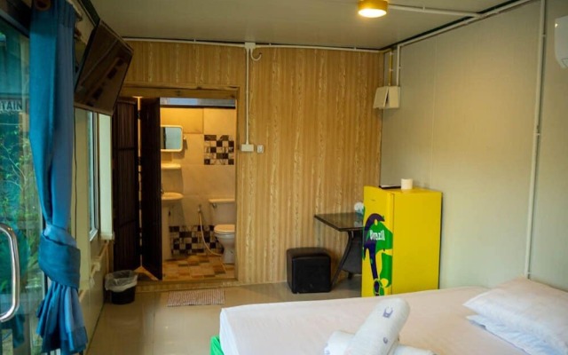 Beach Box Resort at Rimlay Rayong