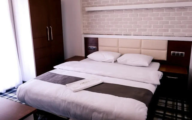 Aripsas Hotel