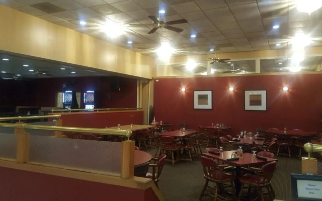 Crookston Inn and Convention Center