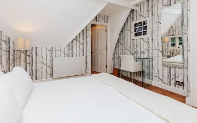 Wisteria House in Buckinghamshire