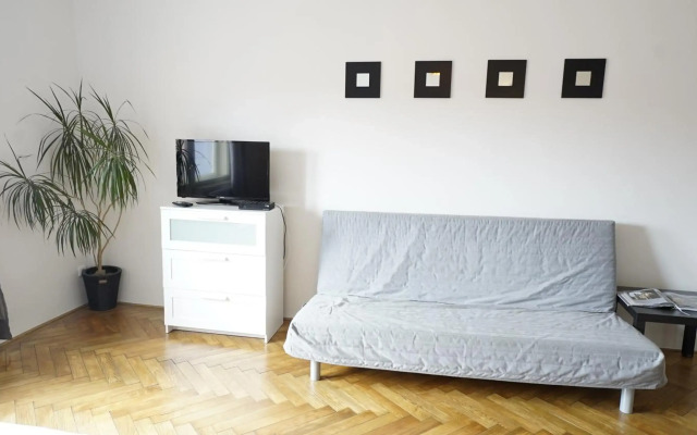 Royal Road Residence