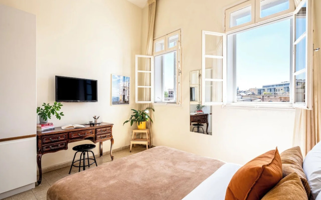 Pink & Blondie Jaffa - Smart Hotel by Loginn Tel Aviv