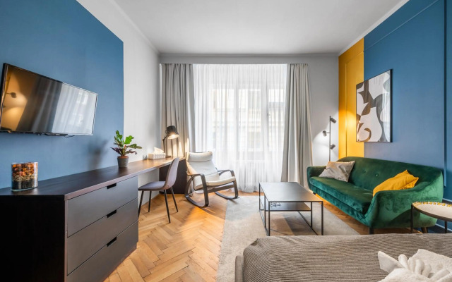 Loong Refresh Old Town