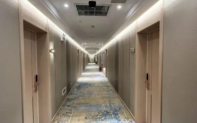 Mit Holiday Inn (Taiyuan Jianshe South Road Railway Station)