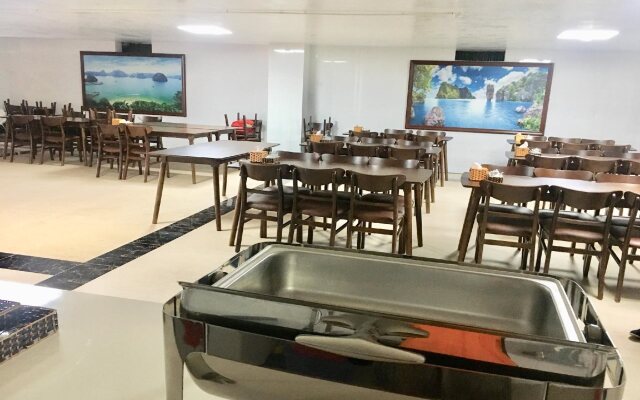 Phoenix Hotel Ha Long