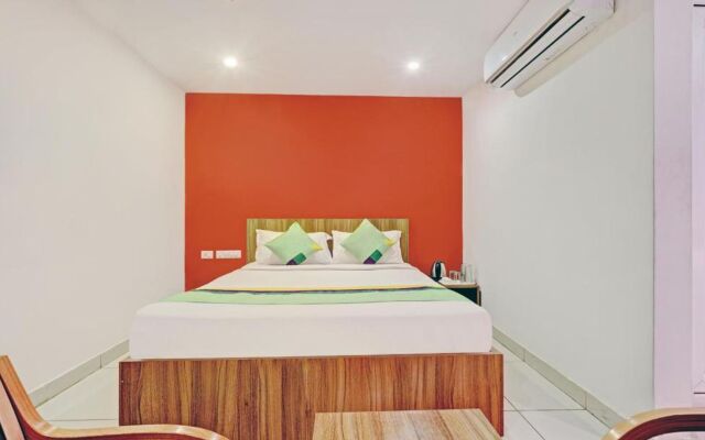 Capital O 19360 Sai Suites Inn