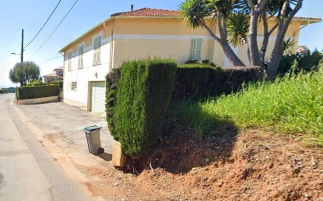 House With 3 Bedrooms In Cagnes Sur Mer, With Wonderful Sea View, Enclosed Garden And Wifi 2 Km From The Beach
