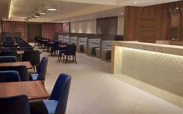 Cosmique Clarks Inn Suites , Goa