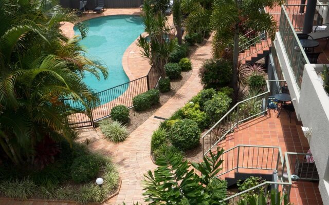 Montana Palms Resort