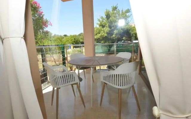 Elegant and Brigth Corner Apartments