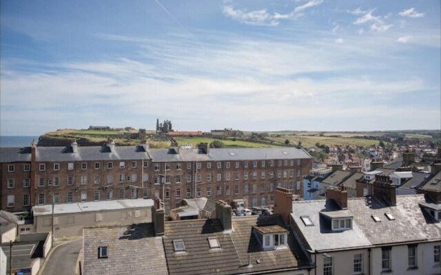 Stunning 3-bed Apartment in Whitby, Yorkshire