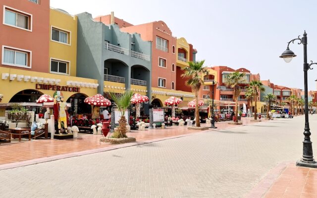 Sheraton Plaza - Central Hurghada by The New Marina