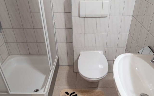 Modern Apartment In Vandans Near Ski Area