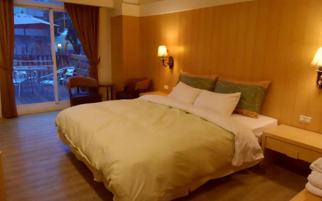 Niuniu & Meng Ka Homestay