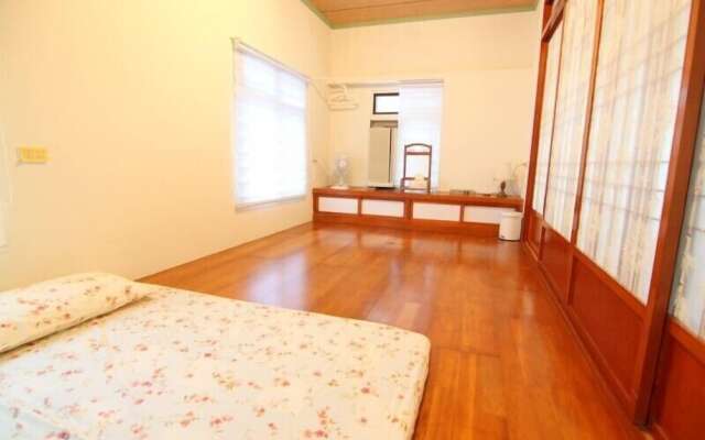 Mr Tanaka B&B