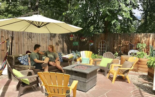 Fernweh Inn & Hostel