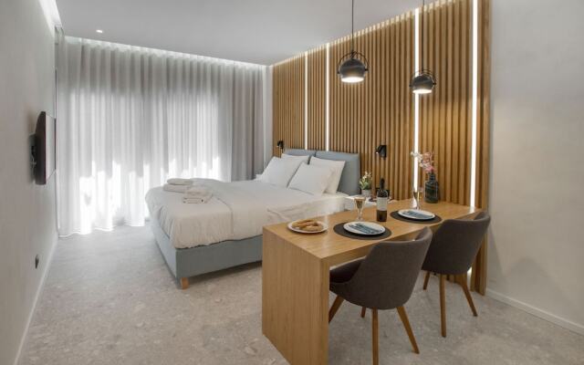 Nikis suites Syntagma-Plaka by GHH