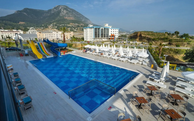 Campus Hill Hotel
