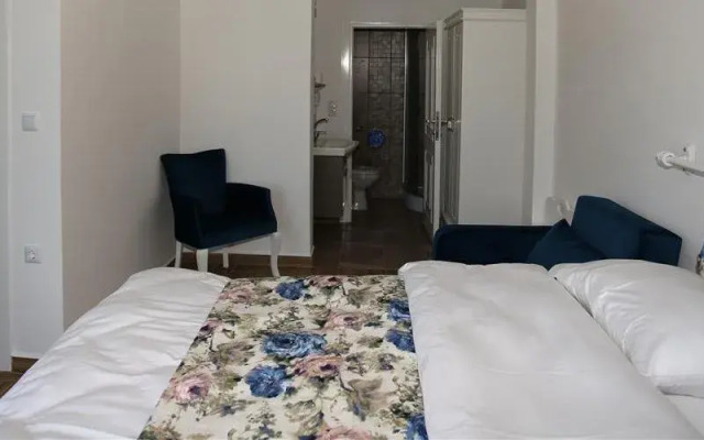 Sebile Hanim Sahil Otel