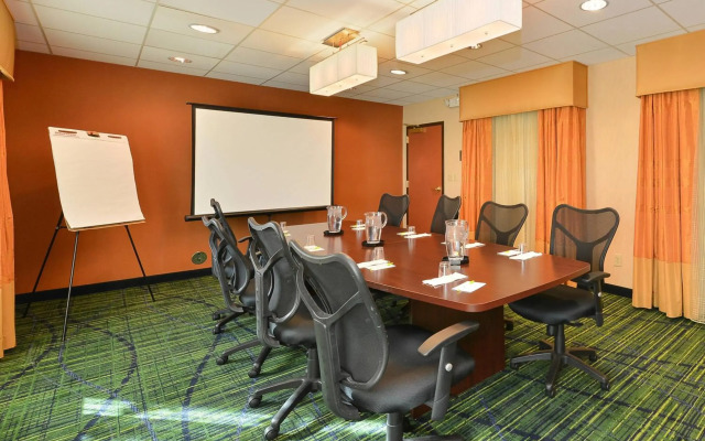 Fairfield Inn & Suites by Marriott Denver Aurora / Parker