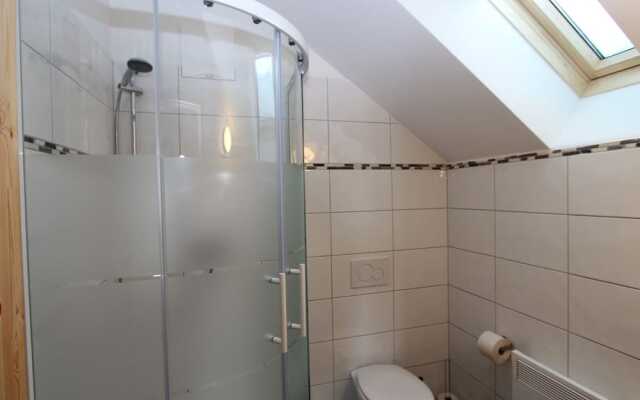 Modern Chalet in Mauterndorf With Garden