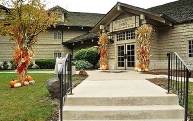 Starved Rock Lodge & Conference Center