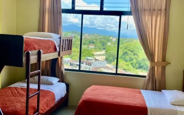 Hostal la Colina