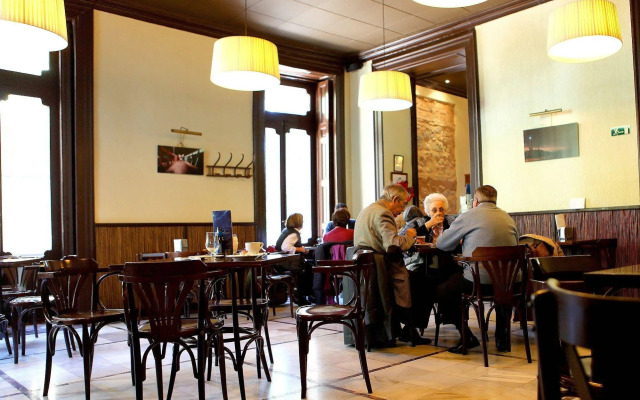 Balneario de Archena - Hotel Leon