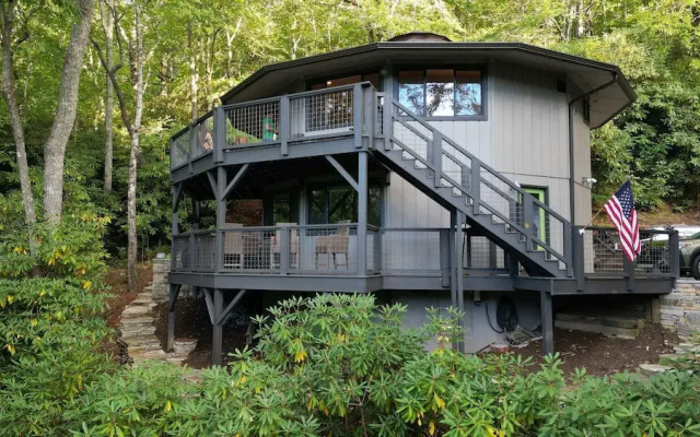 The Upper Deck