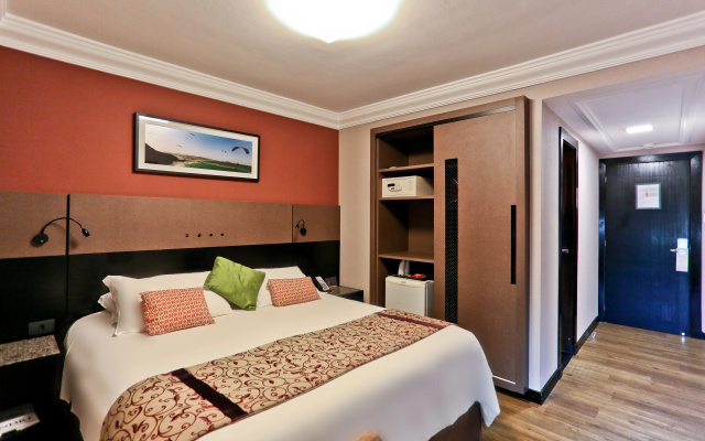 Sandri Palace Hotel