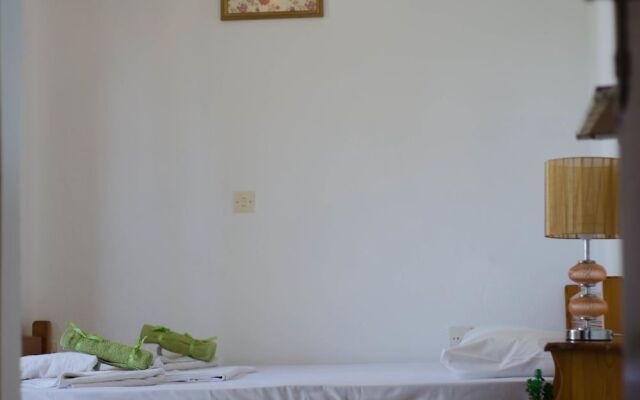 Pyla Rooms