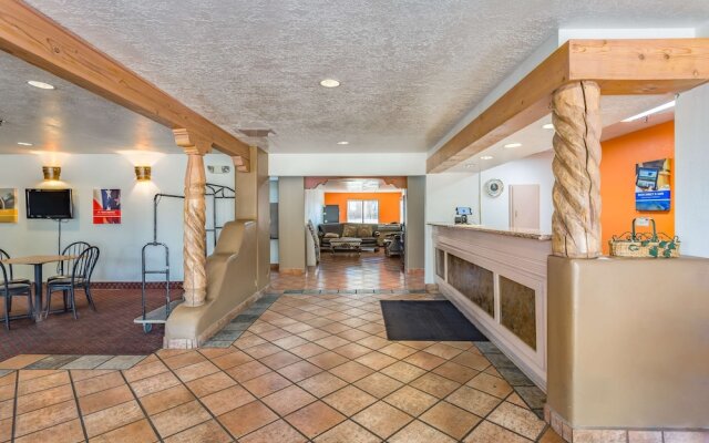 Motel 6 Santa Fe Central