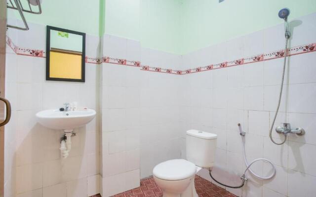 OYO 1419 Rhona Guest House Syariah