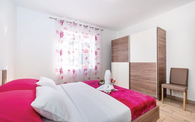 Amazing Home in Razanac With 2 Bedrooms and Wifi