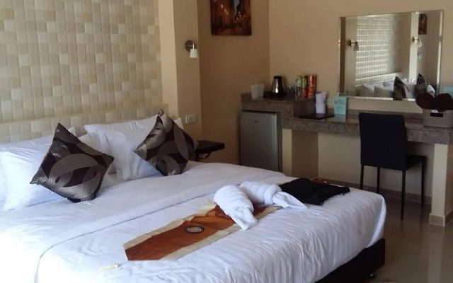 4Palms Resort
