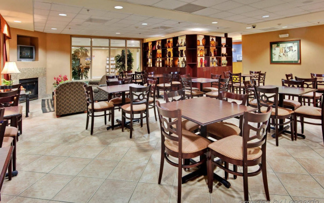 Holiday Inn Express Las Vegas-Nellis by IHG