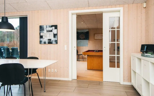10 Person Holiday Home in Glesborg-by Traum