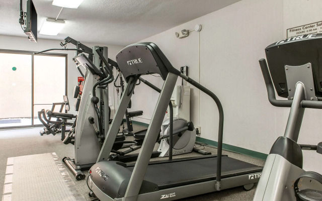 Quality Inn Conference Center Logansport