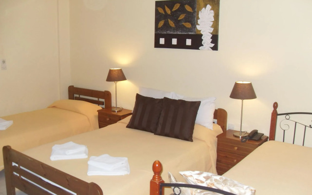 Hotel Pavlos & Studios