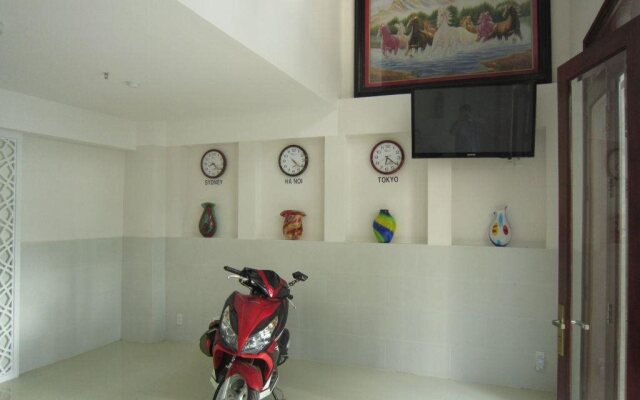 Hoang Long Hotel