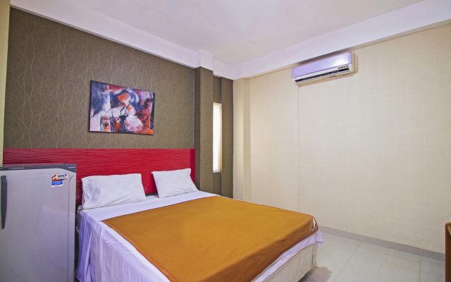 RedDoorz near Cilandak Town Square – Guest Rooms – Jakarta